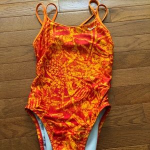 Nike swimsuit size 26